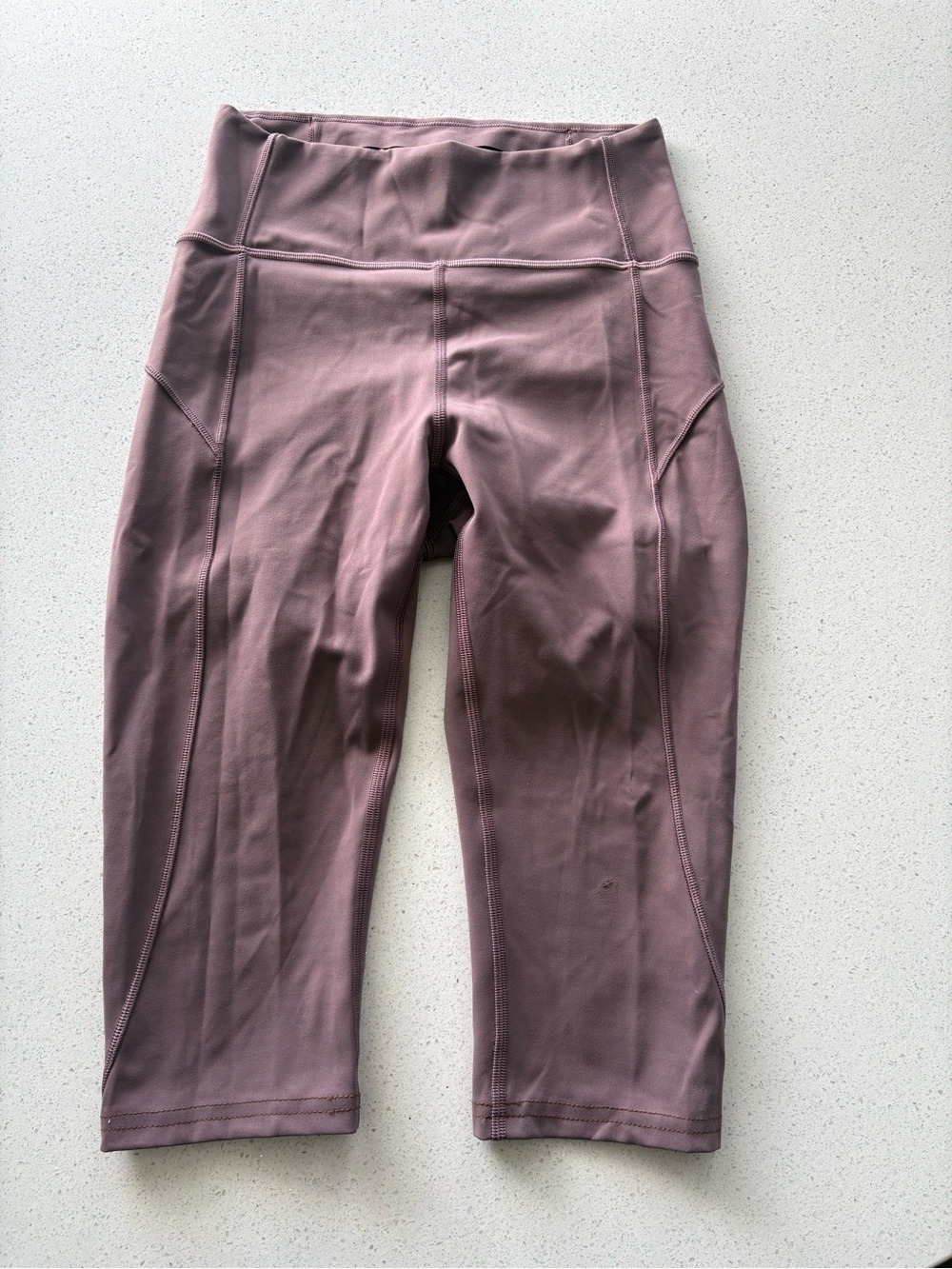 Lululemon High-Waist Mauve Cropped Active Leggings